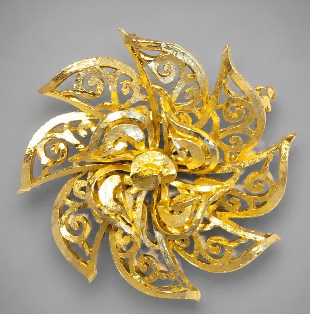 Vintage Large Flower Brooch pin Brushed Gold tone Textured 2" Mid-Century fb116